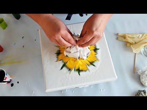 Видео: Волшебство бумажных салфеток ~ Техника заливки акрилом с обратным погружением цветов