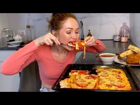 Видео: Пицца для жирненьких🐽| мукбанг |подруги оборотни🧟‍♀️| отвечаю на вопрос от Полуны Надеждиной🌹|