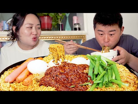 Видео: [Коллекция] 10 куриных ножек пряная лапша быстрого приготовления! Пряная и пряная лапша не может ос