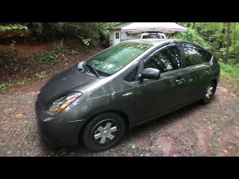Видео: Prius Stealth Camper Сложение, живой, Dometic, автомобиль, Boondocking Urban Camping Vanlife