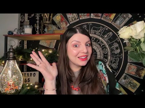 Видео: Его мысли о Вас сегодня. Таро Юлия Петрова Прямые Эфиры