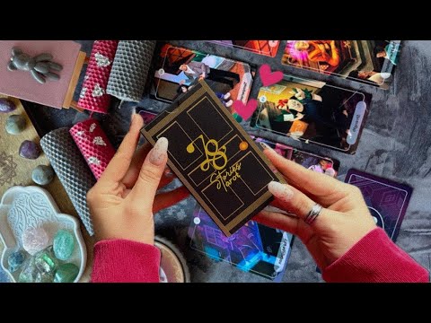 Видео: 78 историй таро обзор колоды/78 Stories Tarot #тарообзор