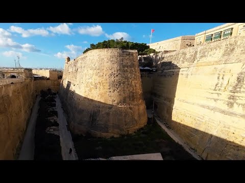 Видео: Прогулка по Валетте.4-6.Мальта в январе.