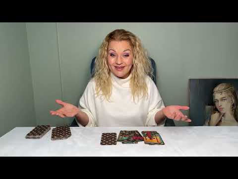 Видео: ЧТО ОСТАНЕТСЯ В ПРОШЛОМ ГОДУ? 🥰🔥❤️🌹РАСКЛАДЫ НА ТАРО