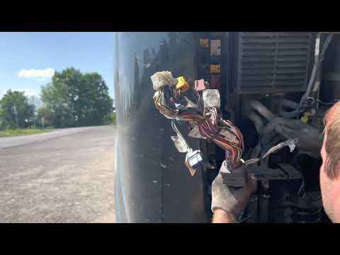 Видео: VOLVO FH глючит !!! Ремонт проводки!!! 2 часть!!!💪🏻