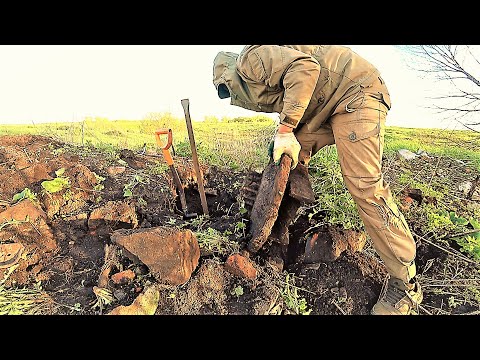 Видео: ОТКОПАЛ ЗВЕРЬ МАШИНУ ЭТА НАХОДКА МЕНЯ УШАТАЛА. Коп металлолома еле затащили в прицеп.