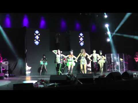 Видео: Ани Лорак - Оранжевые сны (Воронеж 20.02.2015)