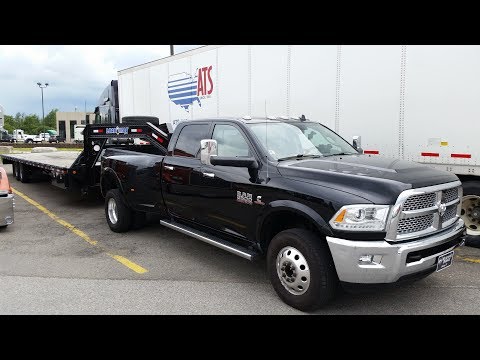 Видео: Дальнобой.  Работа на пикапе в США без CDL и обзор техники 2014 Dodge Ram 3500.