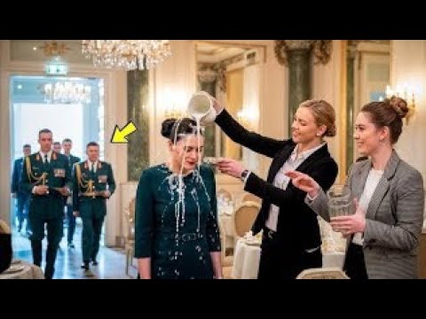 Видео: «Когда двери распахнулись — Они вошли!»