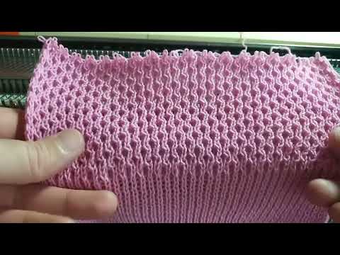 Видео: Узор по перфокарте на основе полного ластика на двух фонтурах.