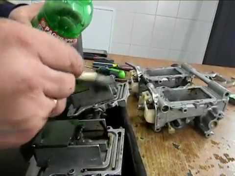 Видео: №2 Чистка карбюраторов и устранение повреждений Снегоход BRP Legend 600
