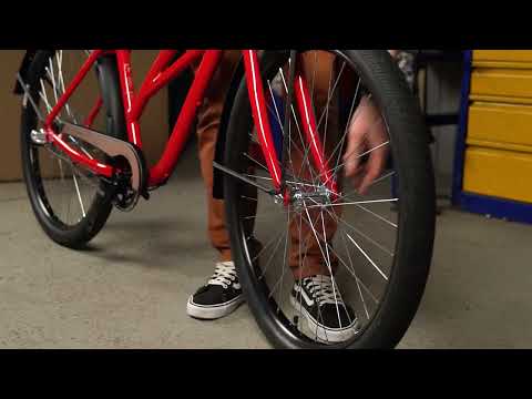 Видео: Видео инструкция по сборке городского велосипеда Format