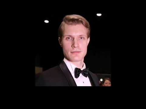 Видео: Харизматичный и обаятельный актёр Кирилл Зайцев