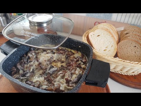 Видео: Опята в сметане // ПРОСТЫЕ РЕЦЕПТЫ.