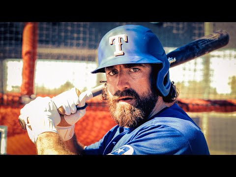 Видео: Средний парень против питчера MLB