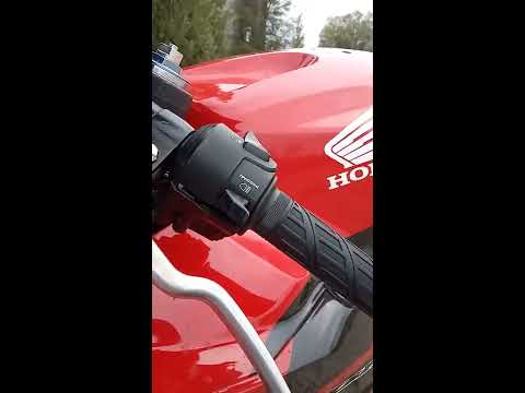 Видео: Хонда CBR 600 RR глохнет на ходу