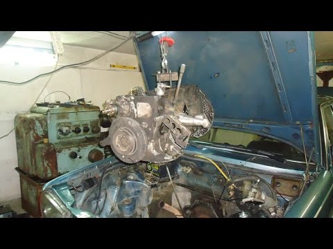 Видео: Мерседес 123,снятие двигателя