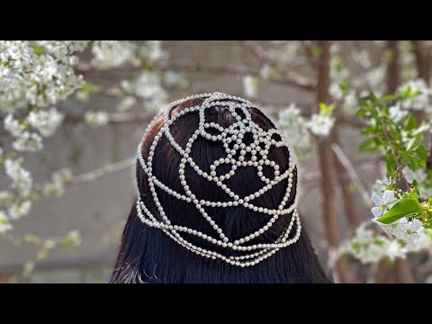 Видео: Шапочка из бусин. Тика для волос из бусин.
