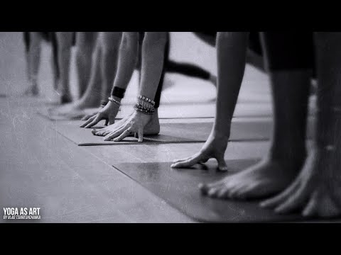 Видео: Идеальный первый урок ХАТХА ЙОГИ легкие асаны для начинающих ВИНЬЯСА ФЛОУ // КАПАЛАБХАТИ ПРАНАЯМА