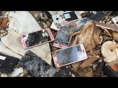 Видео: Реставрация уничтожила множество брошенных телефонов | Восстановить смартфон Samsung galaxy