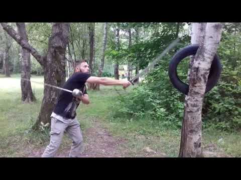 Видео: Подборка упражнений для работы по снаряде двумя клинками.