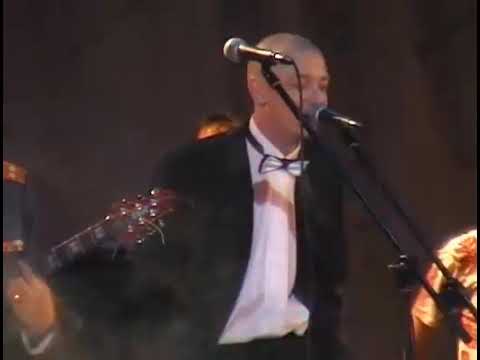 Видео: Куллинкович, Михалок, Вольский - Люблю (2003)