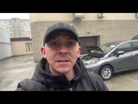 Видео: Nissan Note e-power medalist four 2018 года.