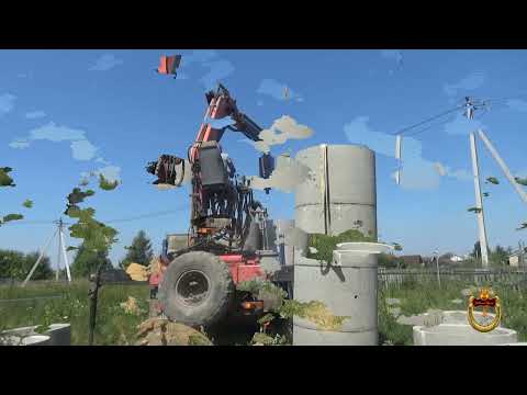 Видео: Копка колодца или бурение колодца?