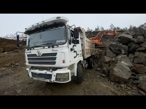 Видео: Монотонная работа. КАРЬЕР. Shacman F3000.