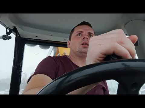 Видео: ЧИЩУ СНЕГ НА НОВОМ ВОКЗАЛЕ ЙОШКАР ОЛЫ! ВОЛЬВО ЗА 8 МИНУТ!