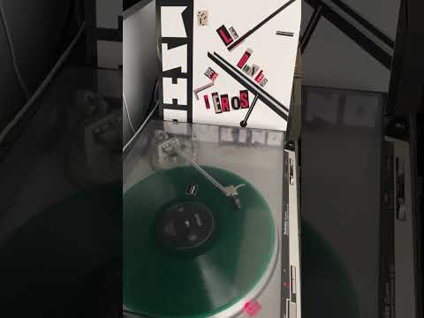 Видео: КИНО - Le dernier des héros. Dans Nos Yeux ''В наших глазах''. Франция 89, Винил Maschina Records 23