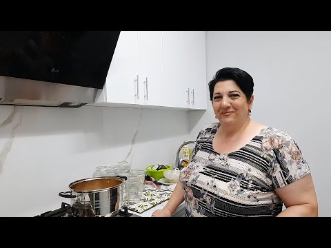 Видео: Лёгкое консервирование томатов | Персиковый джем | Easy Canning of Tomatoes| Peach jam | MaraCasa