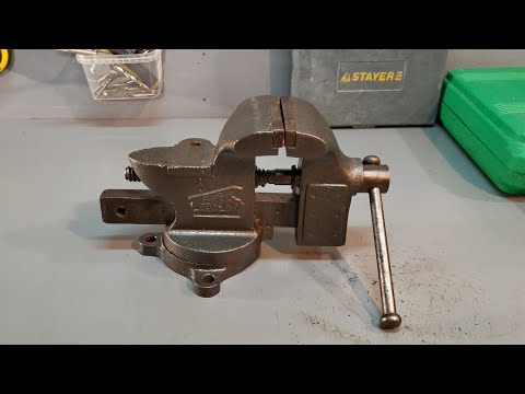 Видео: Гаражные тиски. Реставрация. Garage vice. Restoration.