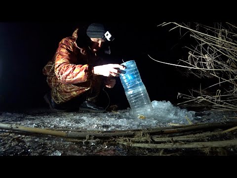 Видео: ХОЖУ-БРОЖУ, РЫБУ НАХОЖУ! ТУТ Я ЕЩЁ НЕ БЫЛ. Простая зимняя рыбалка на жерлицы. Щука на жерлицы.