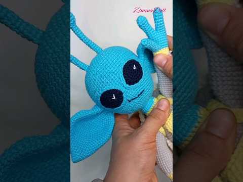 Видео: Инопланетянин крючком Alien toy crochet #crochet #amigurumi #diy