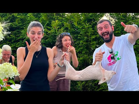 Видео: ЖАРЕНЫЙ ПОРОСЁНОК | мясной пир - пивное сумасшествие