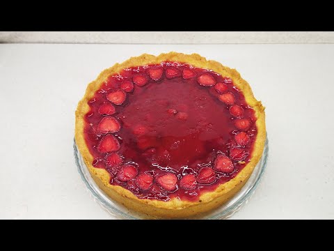 Видео: Клубничный пирог. Кулинарный канал "НА КУХНЕ У МАМЫ"