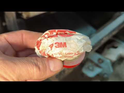 Видео: Где правильно приклеить двухсторонний скотч на пороги , под пластик , защита от трения сколов краски