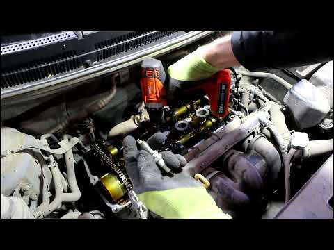 Видео: Замена прокладки крышки клапанов и свечей зажигания на Kia Rio 1,4 Киа Рио 2013 года