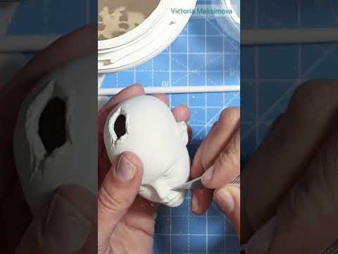 Видео: Урок 1.5 извлечение головы из молда и шлифовка