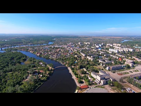 Видео: Полет над Новомосковском и окрестностями - река Самара, плавни, лес, турбазы