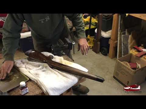 Видео: Часть 2. Нанесение отделки на ложе из черного ореха, изготовленное вручную.