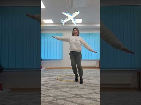 Видео: рухлива гра "чарівний обруч"