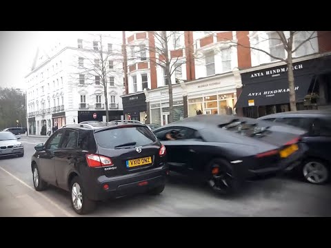 Видео: Идиоты за рулем !