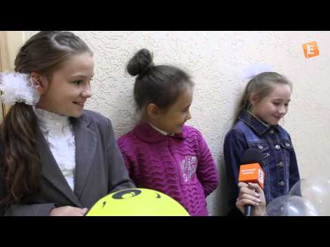 Видео: 1 сентября 2014. Торжественная линейка в СШ №8 г.Солигорска