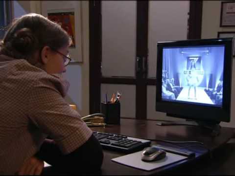 Видео: Женщине посвящается