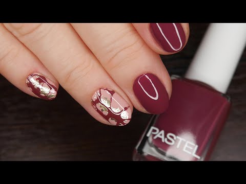 Видео: Осенний маникюр с поталью, турецкие лаки Pastel (обычный лак)