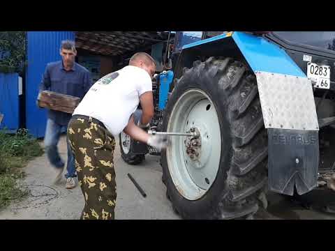 Видео: Маленький тест драйв ПИОНЕРЧИКА.  И замена колёс на САНЬКЕ. 😃🚜👍