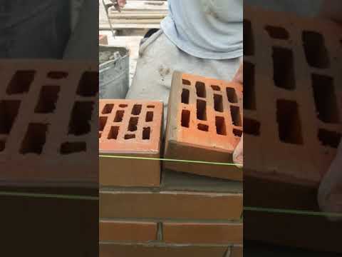 Видео: ЛСР (ПОСОБИЕ)КАК НАУЧИТЬСЯ  КЛАСТЬ КИРПИЧ???!!! ЛСР Учебное видео для каменщика