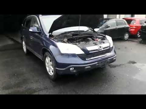 Видео: CR-V RE4 работа двигателя, вид автомобиля